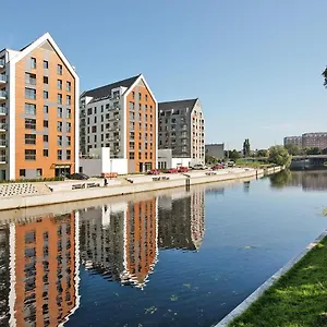 Nowa Motlawa Spa, Pool, Gym & Parking By Downtown Гданьск